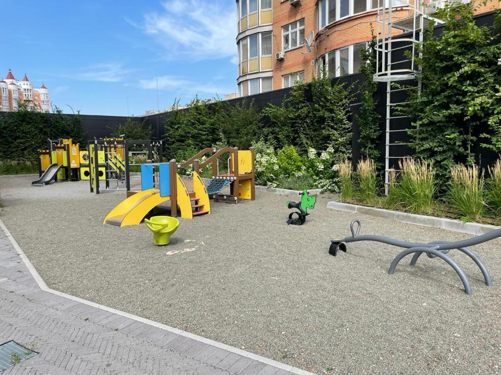 Luxury Apartments Smartplaza Obolon Metro Minskai Kiew Exterior foto